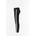 Leggings de terciopelo macizo para mujer.